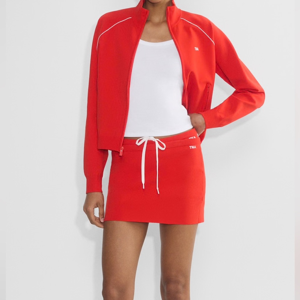 NWT Aritzia TNA offseason micro skirt red in size SMALL
